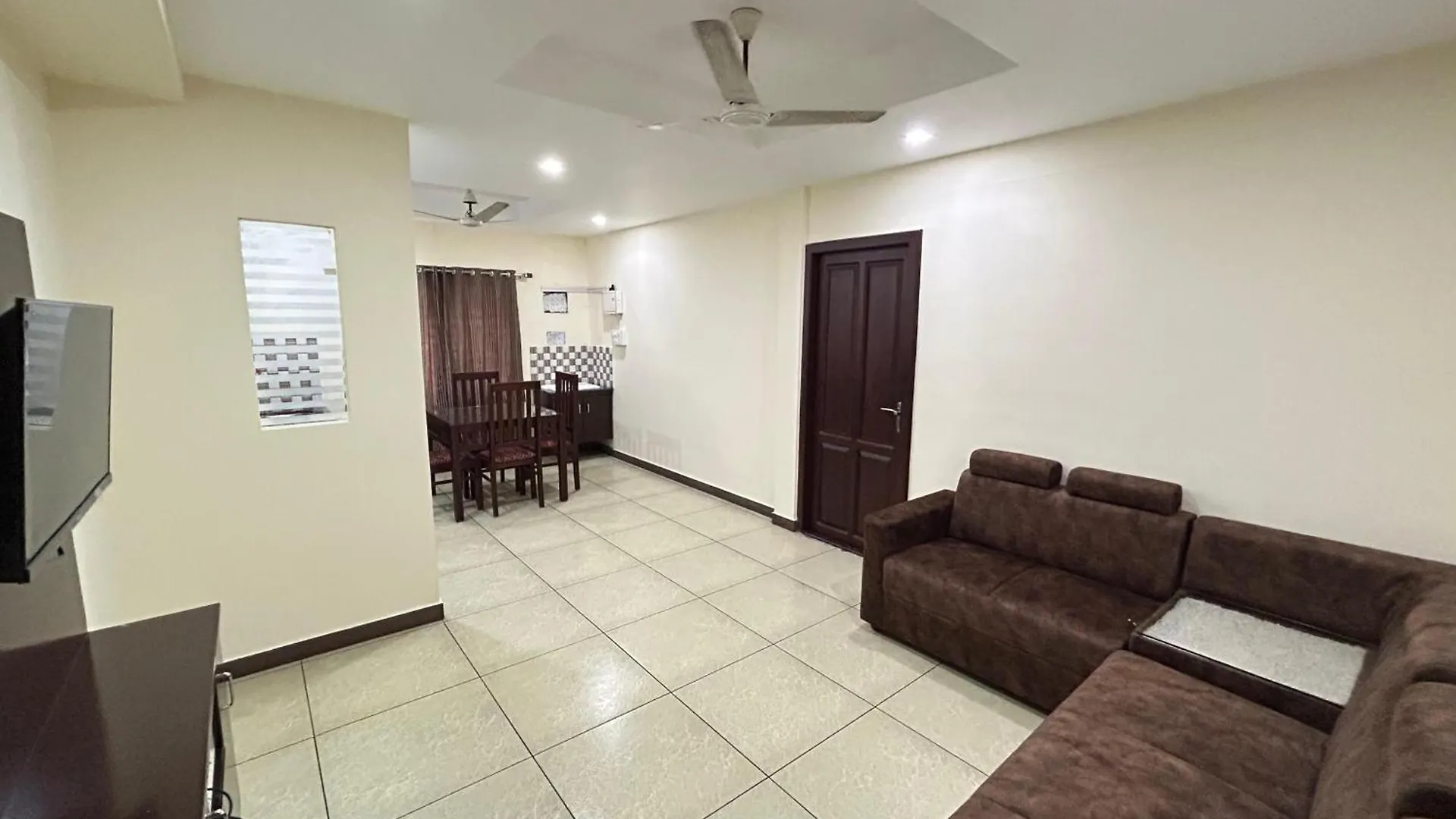 K V Suites Kochi Indien
